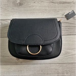 Ardene Faux leather small purse